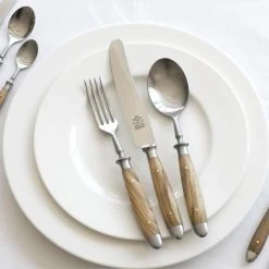 Eichenlaub Tafelgabel Aus Olivenholz 7 Eichenlaub Tafelgabel Aus Olivenholz -Zassenhaus shop Eichenlaub Olive Eichenlaub Stills Besteck Olive 11 160506 WIE