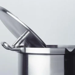 BK Cookware Bv BK Stieltopf Q-linair Master 12 BK Cookware Bv BK Stieltopf Q-linair Master -Zassenhaus shop Q inair Deckelauflegen 3 l