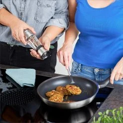 Rösle Gewürzmühle -Zassenhaus shop Roesle Gewuerzmuehle4